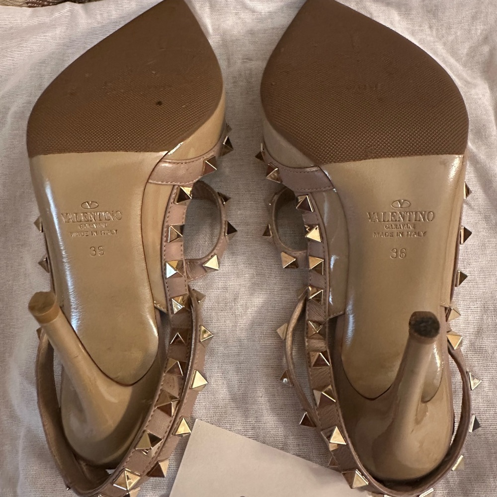 Valentino Beige Rockstud Heels - Picture 5 of 11